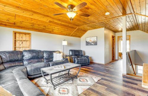 Springerville House | 3 Mi to Trails Secluded Eagar Cabin with Mtn Views!