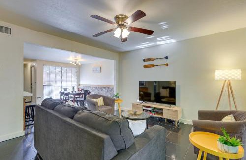 Gainesville House | 3 Mi to UF Townhome with Patio in Gainesville!