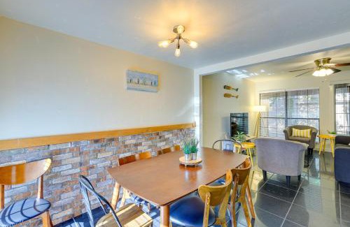 Gainesville House | 3 Mi to UF Townhome with Patio in Gainesville!