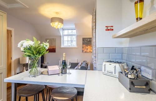 York Cottage | 3 Middlethorpe Manor - A couples retreat that sleeps 2 guests in 1 bedroom