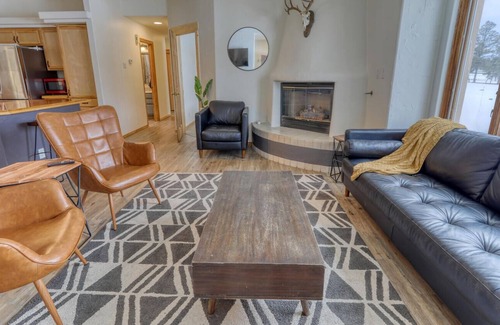 Pagosa Springs House | 3 Miles from Downtown Hot Springs with the BEST VIEWS in town