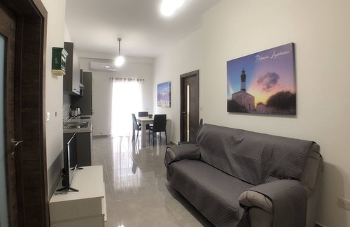Gzira Apartment | 3 min Away from Seafront : 2 Bed Apartment
