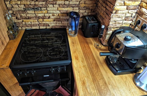 Kvartal Noviya Grad Apartment | 3 min walk to ski lift, free parking, cozy flat & mountain view