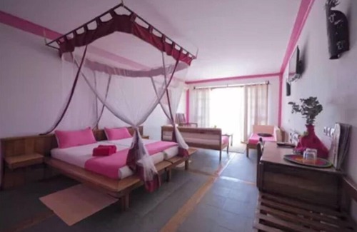 Ambohibao House | 3 minutes from the Airport - 3 BR/1 Bathroom