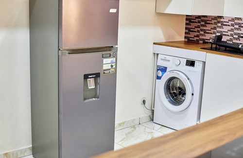 Bingerville Apartment | 3 minutes from the Mère-enfant hospital! 2 comfortable apartments,