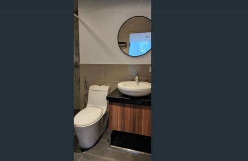Kampung Kerinchi Apartment | 3 minutes to Kerinchi Station! Contemporary Studio near Mid Valley