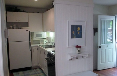 Union Pier House | 3 Nt Sum Min! - Cozy Cottage Near Union Pier & Private Beach Access!