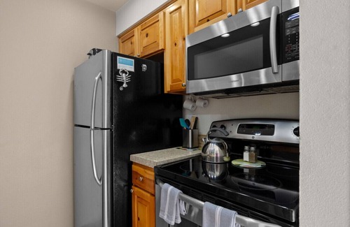 Cannon Beach House | 3 Orca Bay: Cozy Town Home | Walk to Beach | Dog-Friendly