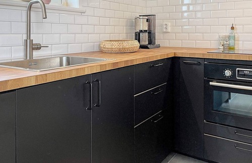 Bergkvara House | 3 person holiday home in BERGKVARA-By Traum