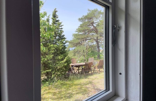 Kapelle-Tureborg House | 3 person holiday home in UDDEVALLA-By Traum