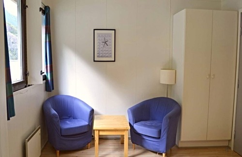 Laerdal House | 3 person holiday park home in Lærdal