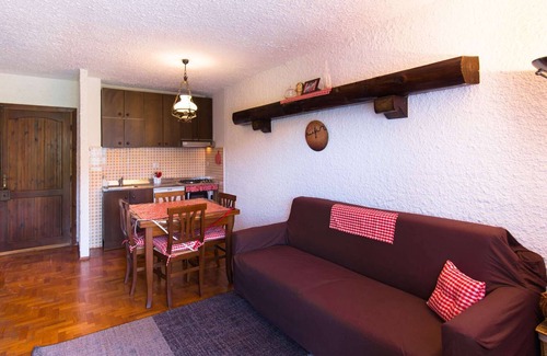 Prato Nevoso Apartment | 3 Pini - One Bedroom 6 beds
