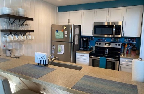 Harbor Springs Condo | 3 pools! Updated bedroom/loft area. Minutes from golf/lakes. Lots of amenities.