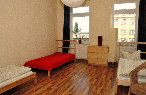 Innere Neustadt Apartment | 3 Raum Fewo Dresden Zentrum - Balkon Blick auf Altstadt - L10