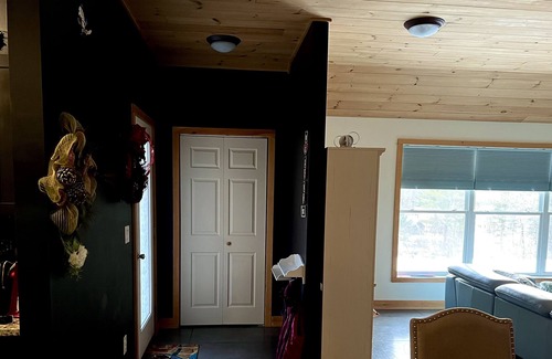 Bennington House | 3 room 2 bay garage ranch house