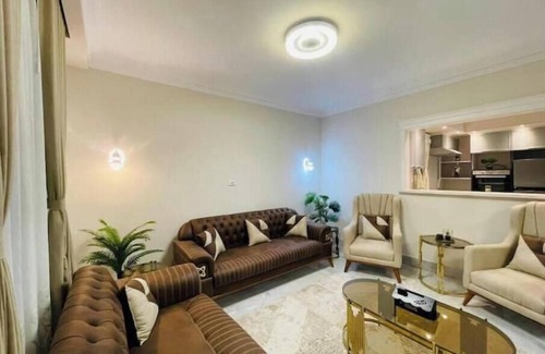 Oula Apartment | 3-room apartment in Beverly Hills