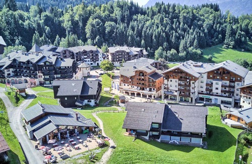 Les Esserts Apartment | 3-room apartment at the foot of the slopes - 7 people