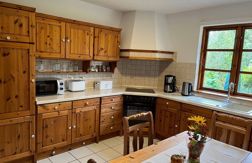 Zurow Apartment | 3-room apartment Landhus (1-4 people + baby) - country idyll OVS 109