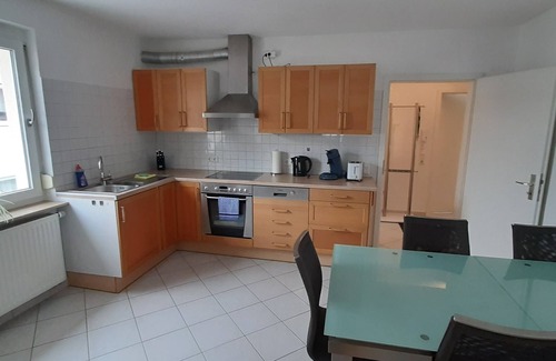 Reutlingen Apartment | 3 - room apartment - Reutlingen Heinestr og