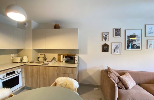 Peone Apartment | 3-room apartment, south facing mountain, Valberg
