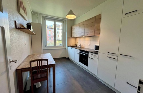 Neuchatel Apartment | 3-room apartment with view near downtown Neuchâtel