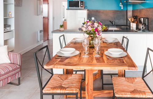 Kerroch Apartment | 3-Room Apartment with Terrace 30m from Shops and Beach in Ploemeur