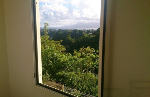 Le Gosier Apartment | 3 room apt. for 2-6 people, sea view, pool, air conditioning; Guadeloupe centre