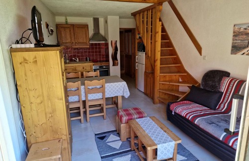 Saint-Chaffrey Apartment | 3-Room Duplex - 6 ppl, Chantemerle, private parking