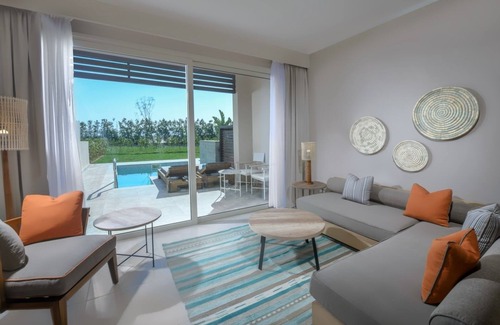Soma Bay Hotel | 3-Room Group Retreat | Pools, Spa, Kids’ Club & Direct Beach Access