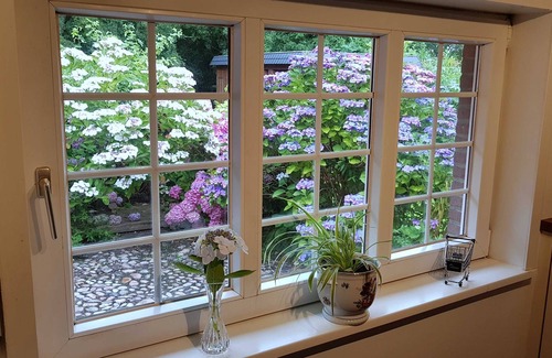 Großmorsum Apartment | 3-room holiday house - Friesenhaus Martensen