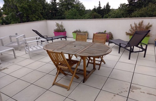 Saint-Vallier-de-Thiey Apartment | 3 rooms in the heart of the village of St Vallier de thiey