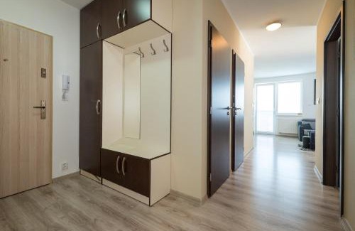 Myslava Apartment | 3 rooms Luxury apartment with private parking