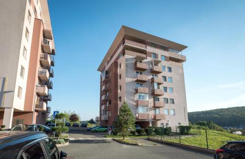 Myslava Apartment | 3 rooms Luxury apartment with private parking