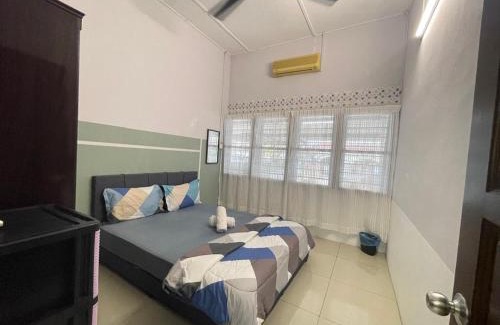 Teluk Intan House | 3 rooms Town Homestay 1 mins to Town