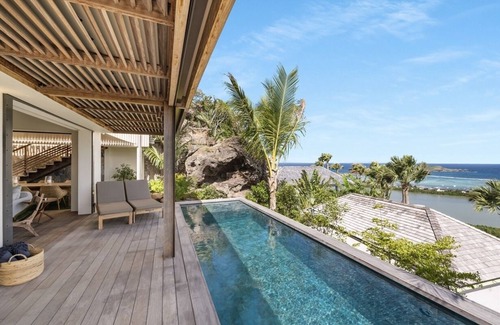 Marigot Villa | 3 rooms with lagoon and sea views