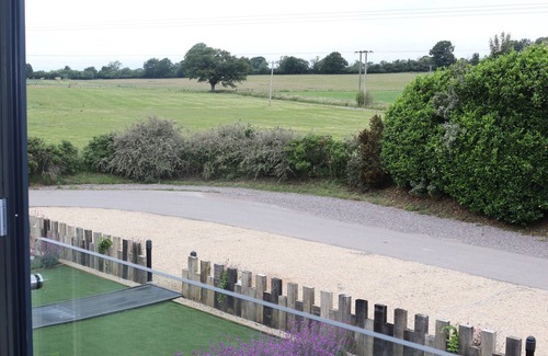 Chippenham House | 3 SEAGRY BARN @ NABLES FARM, family friendly in Upper Seagry