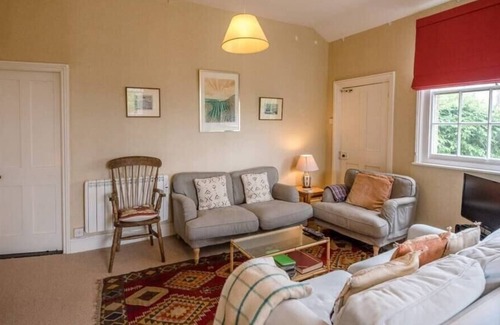 Leiston House | 3 Shellpit Cottages, Thorpeness