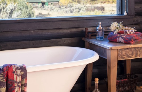 Dubois House | 3 Spear Ranch