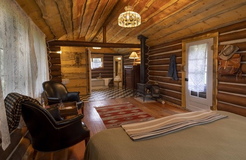 Dubois House | 3 Spear Ranch