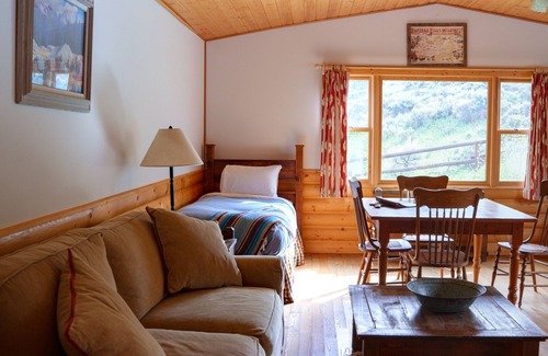 Dubois House | 3 Spear Ranch