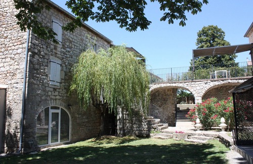 Casteljau Apartment | 3 star gîte in southern Ardèche for 4 people