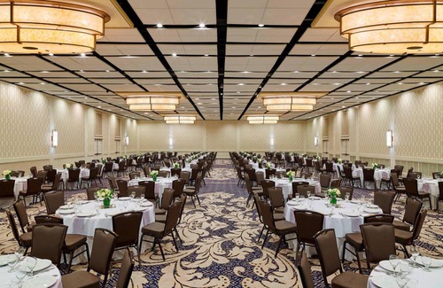 Hunt Valley Hotel | 3-Star Hotel ∙ Delta Hotels by Marriott Baltimore Hunt Valley