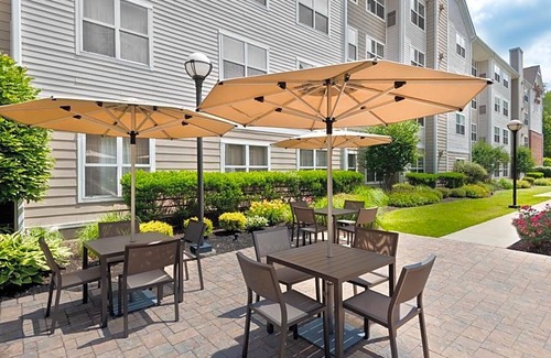 Wayne Hotel | 3-Star Hotel ∙ Residence Inn Wayne