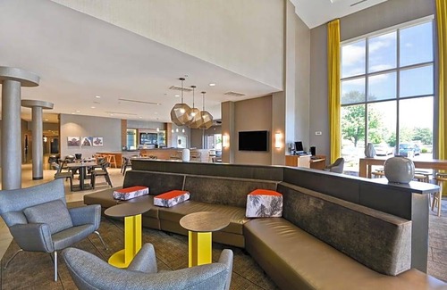 Plainfield Hotel | 3-Star Hotel ∙ SpringHill Suites by Marriott Indianapolis Airport/Plainfield