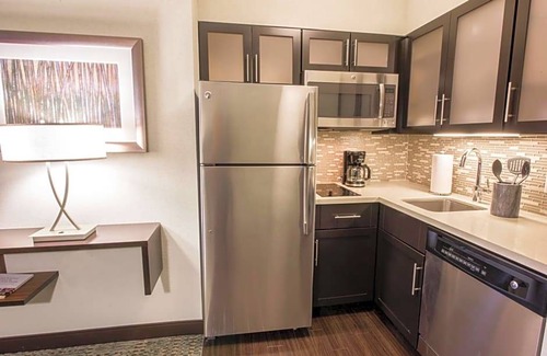 Newtonville Hotel | 3-Star Hotel ∙ Staybridge Suites Albany Wolf Rd-Colonie Center, an IHG Hotel