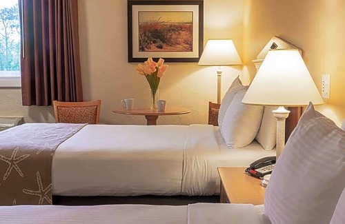 West Yarmouth Hotel | 3-Star Hotel ∙ Bayside Resort Hotel