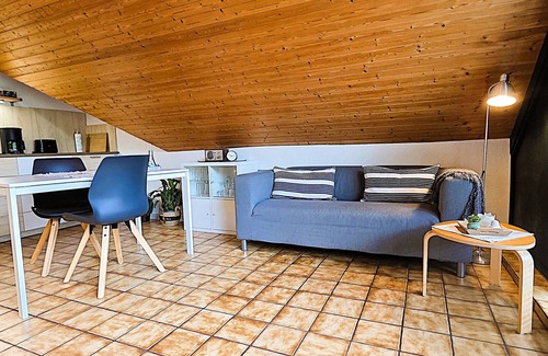 Seevetal Apartment | 3 stars! DG apartment with a covered balcony in a quiet location!