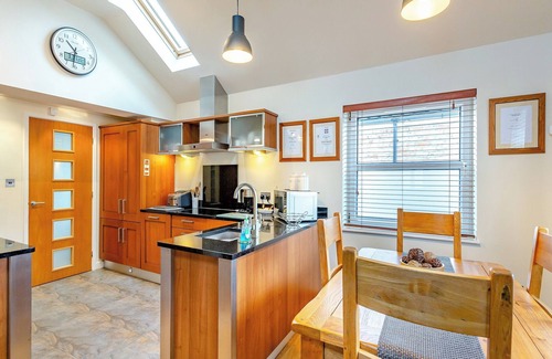 Ripon Cottage | 3 steps to entrance.