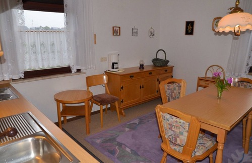 Bischofsgruen Apartment | 3-Sterne-Ferienwohnung (50qm) mit Wohn- und Schlafzimmer