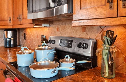 Lake Lure House | ❤ 3 Story Luxury Home w/Fast Wifi《3,500 Sq Ft Home》Golf Course/Mountain View ❤